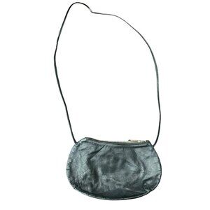 Vintage Black Leather Crossbody Bag With Zipper Closure